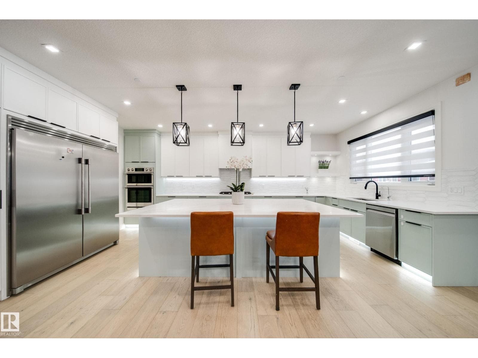 4416 SUZANNA CR SW photo 2