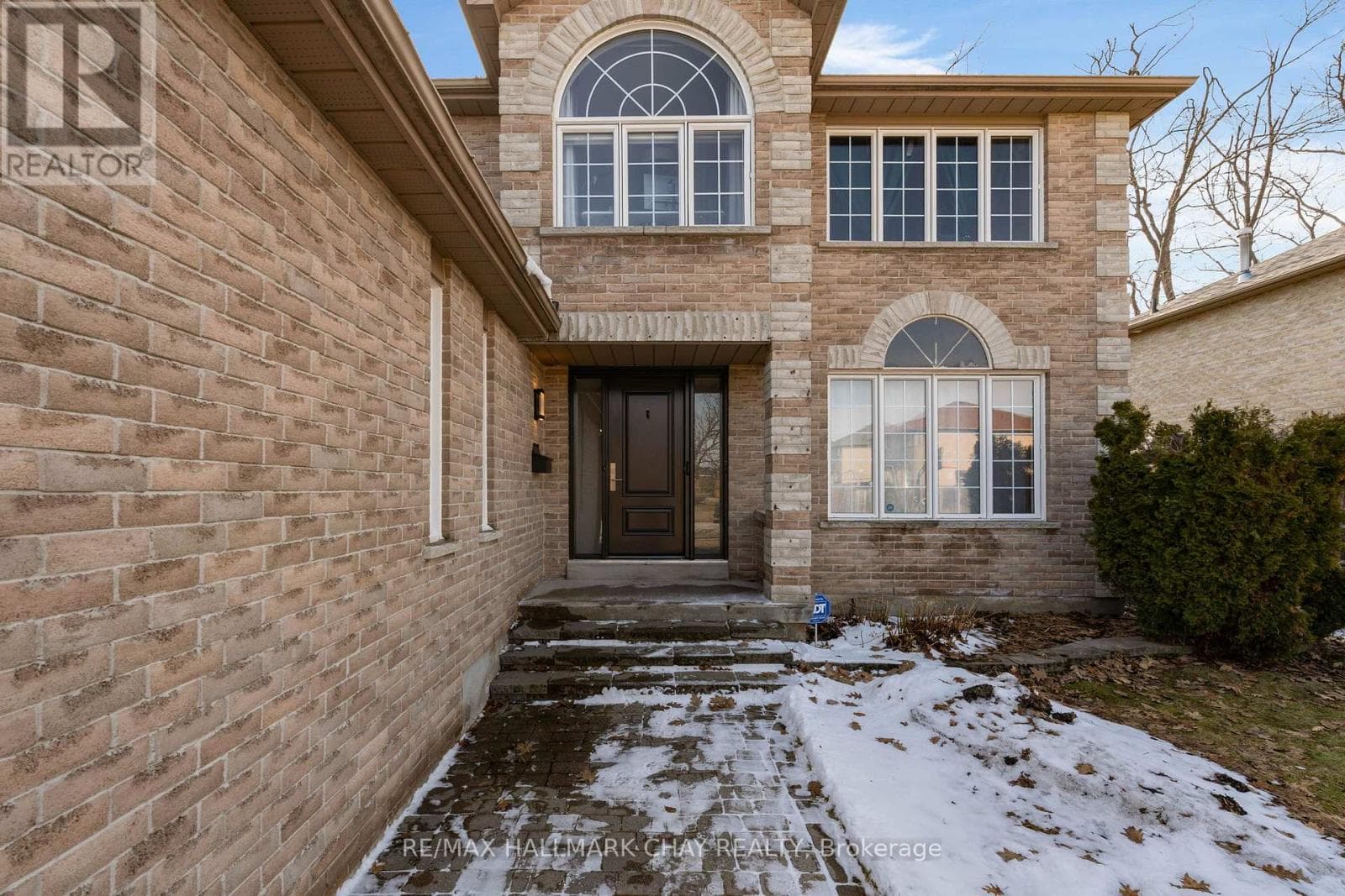 63 NORTHVIEW CRESCENT photo 4