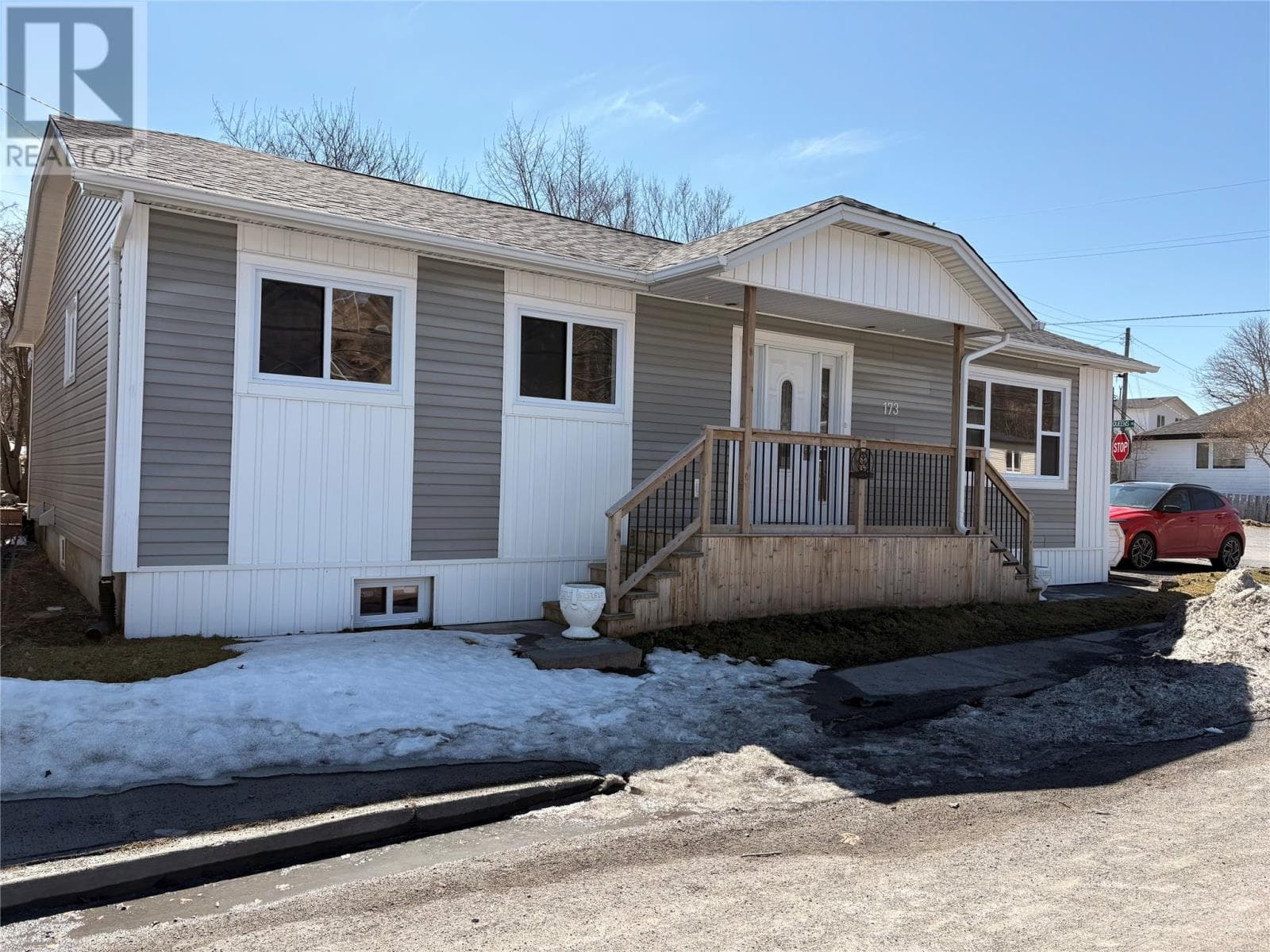 173 Harvey Street photo 2