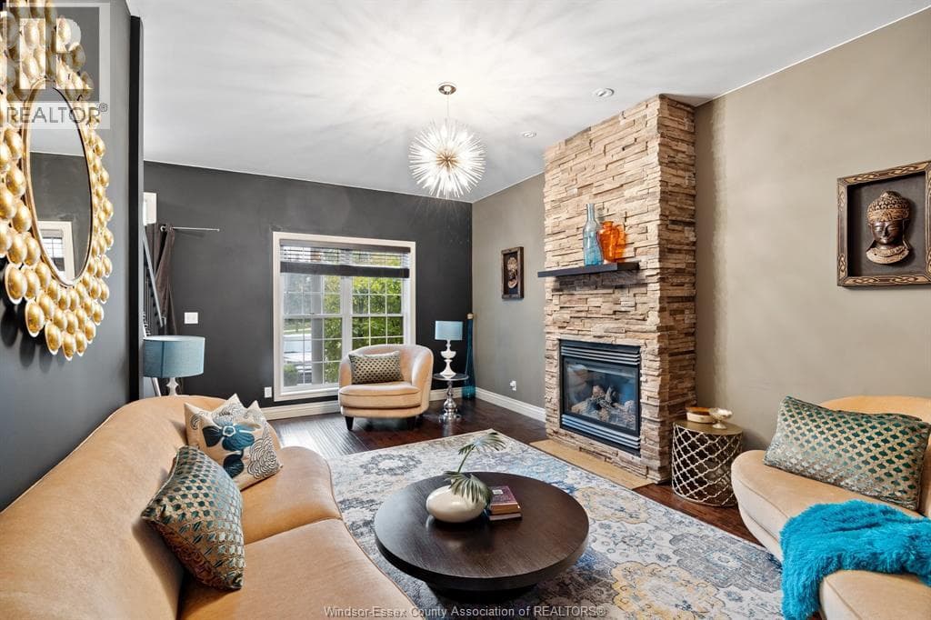 1288 LAKEVIEW photo 2