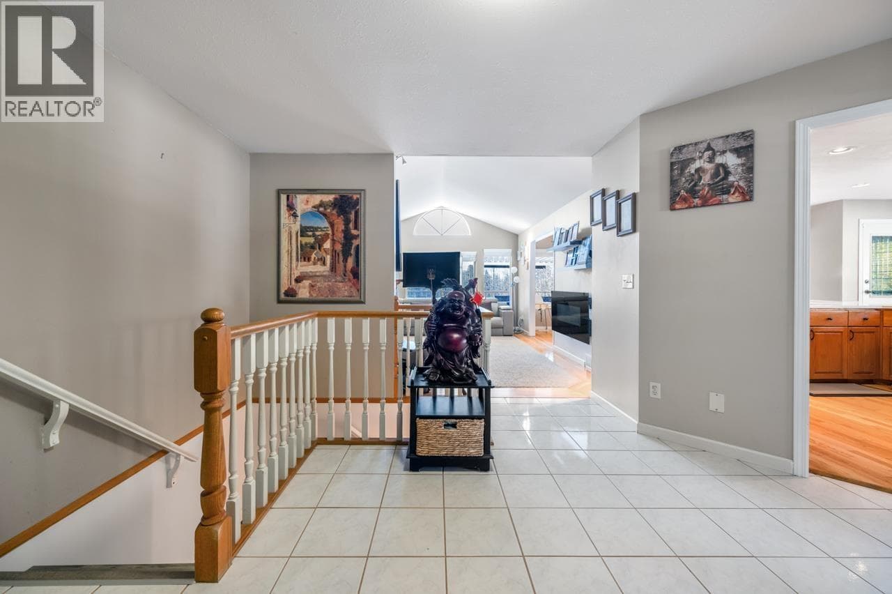12753 261 STREET photo 3
