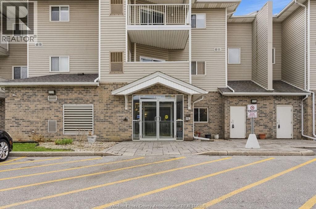1390 LAUZON ROAD Unit# 222 photo 2