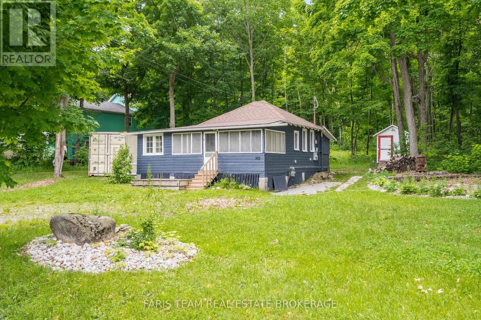 3 bed 1 bath single family at 365 ROBINS POINT ROAD — $474,900