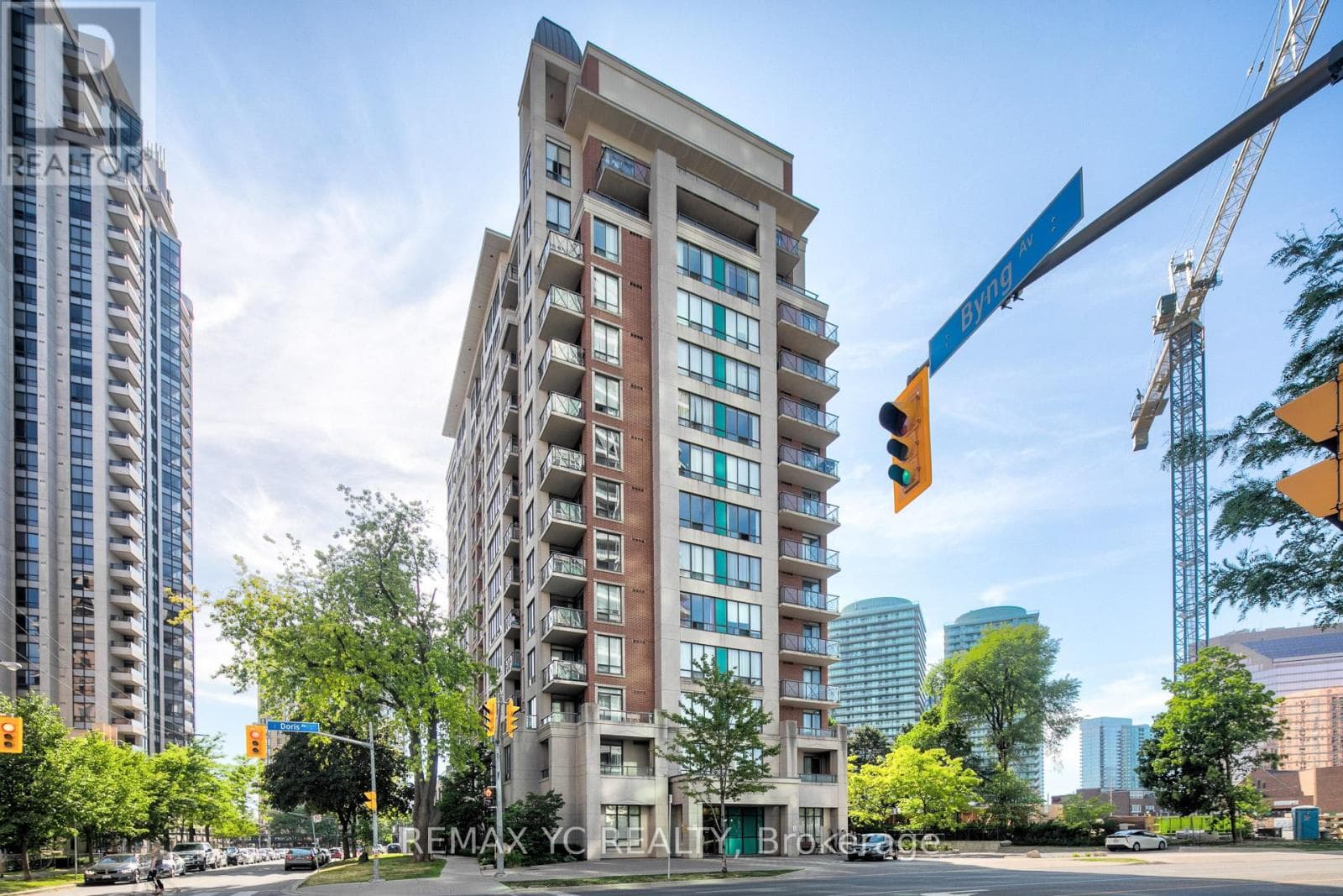 2 bed 2 bath single family at 802 - 28 BYNG AVENUE — $599,800