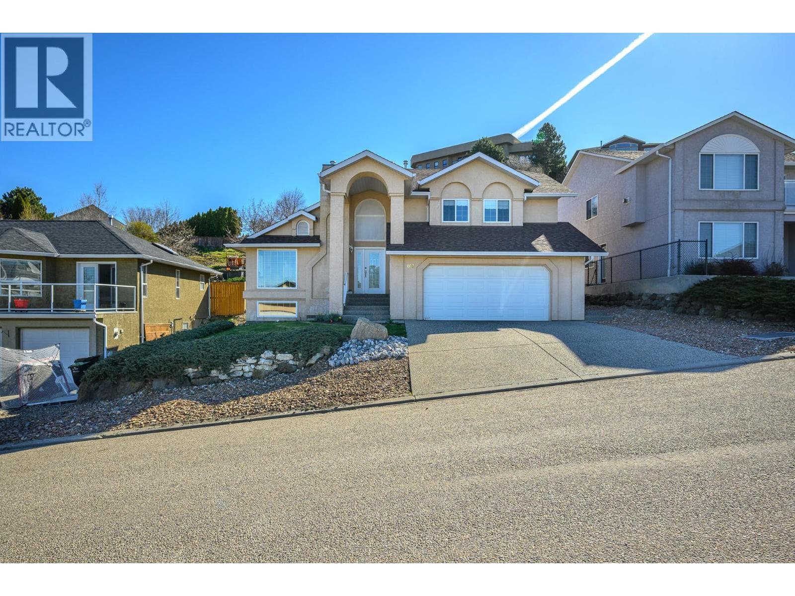 867 Mt. Grady Place photo 2