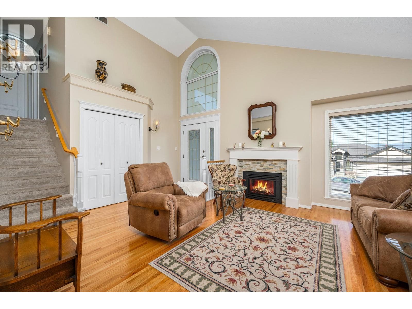 867 Mt. Grady Place photo 3