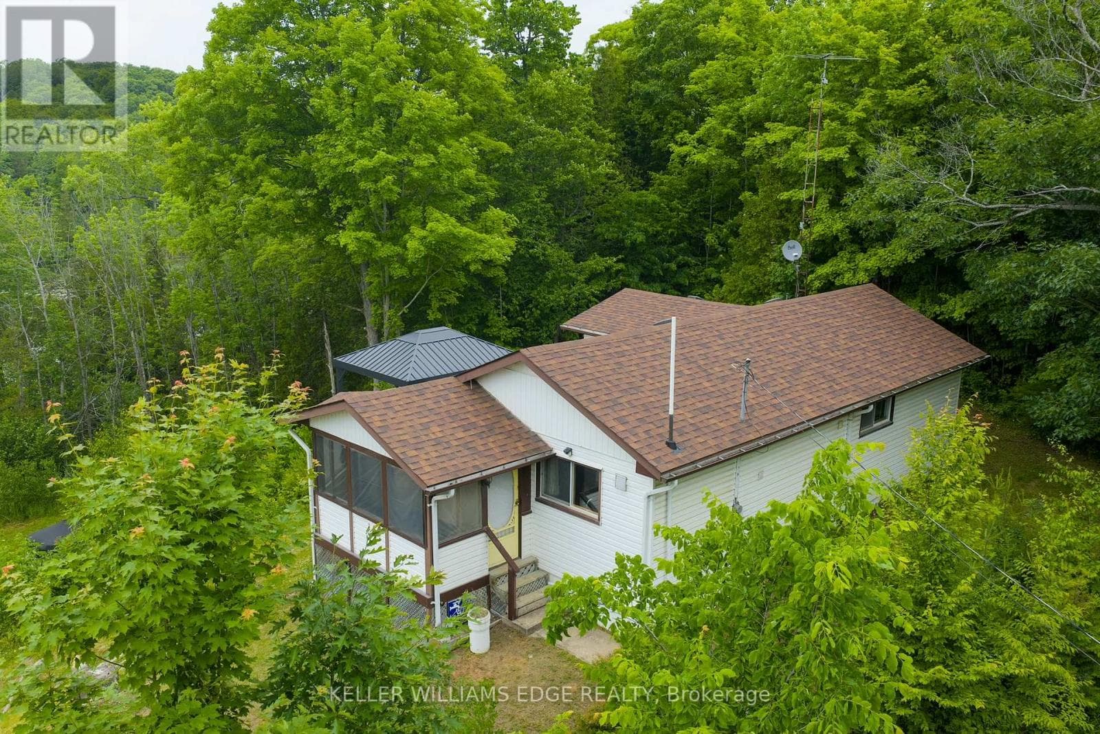 1180 GUIGUE ROAD photo 2
