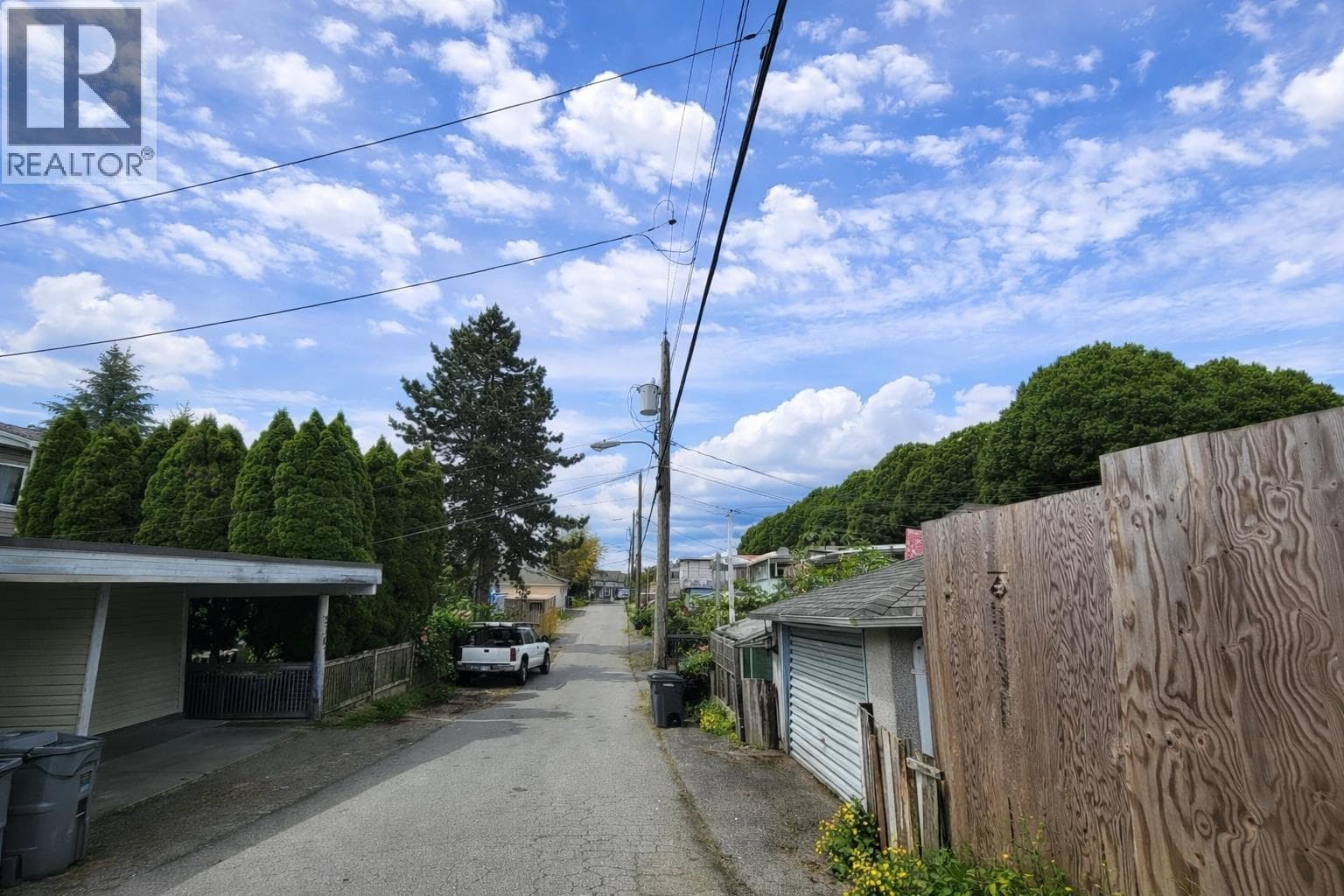 2719 DUKE STREET photo 5