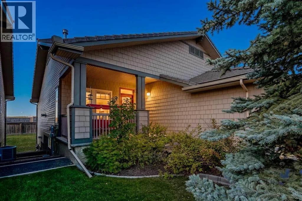 103 Bridle Estates Mews SW photo 2