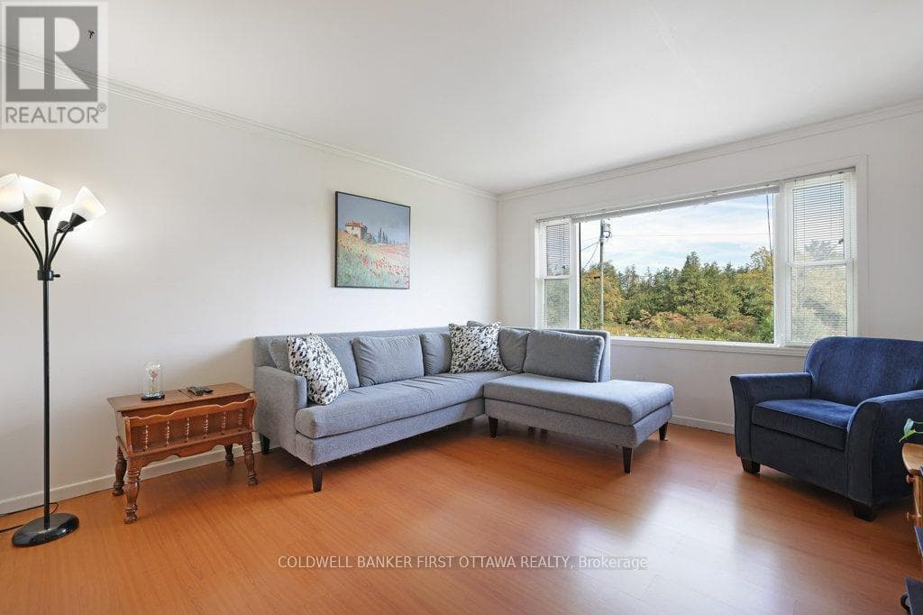 1181 HOLBROOK ROAD photo 4