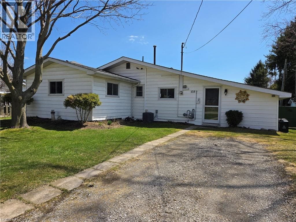 108 NEW LAKESHORE Road photo 2