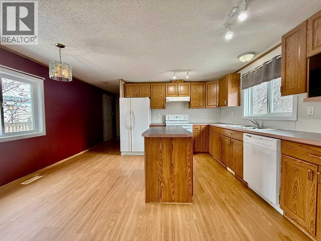 116 Cokerill Crescent — photo 5