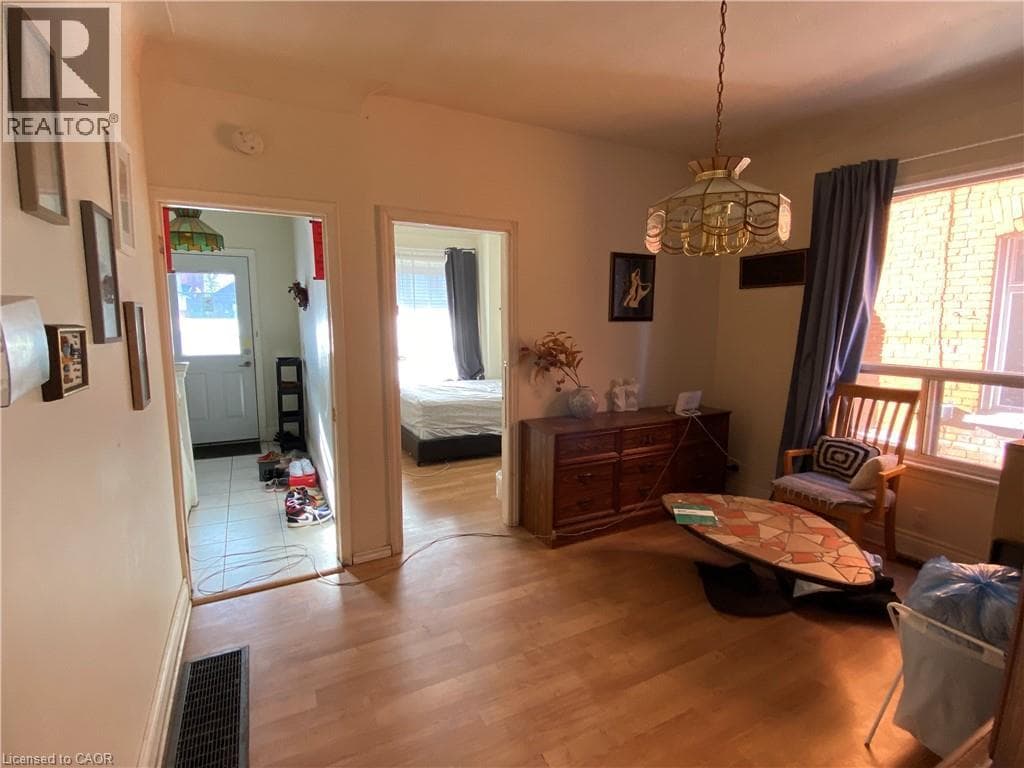 126 GIBSON Avenue photo 5