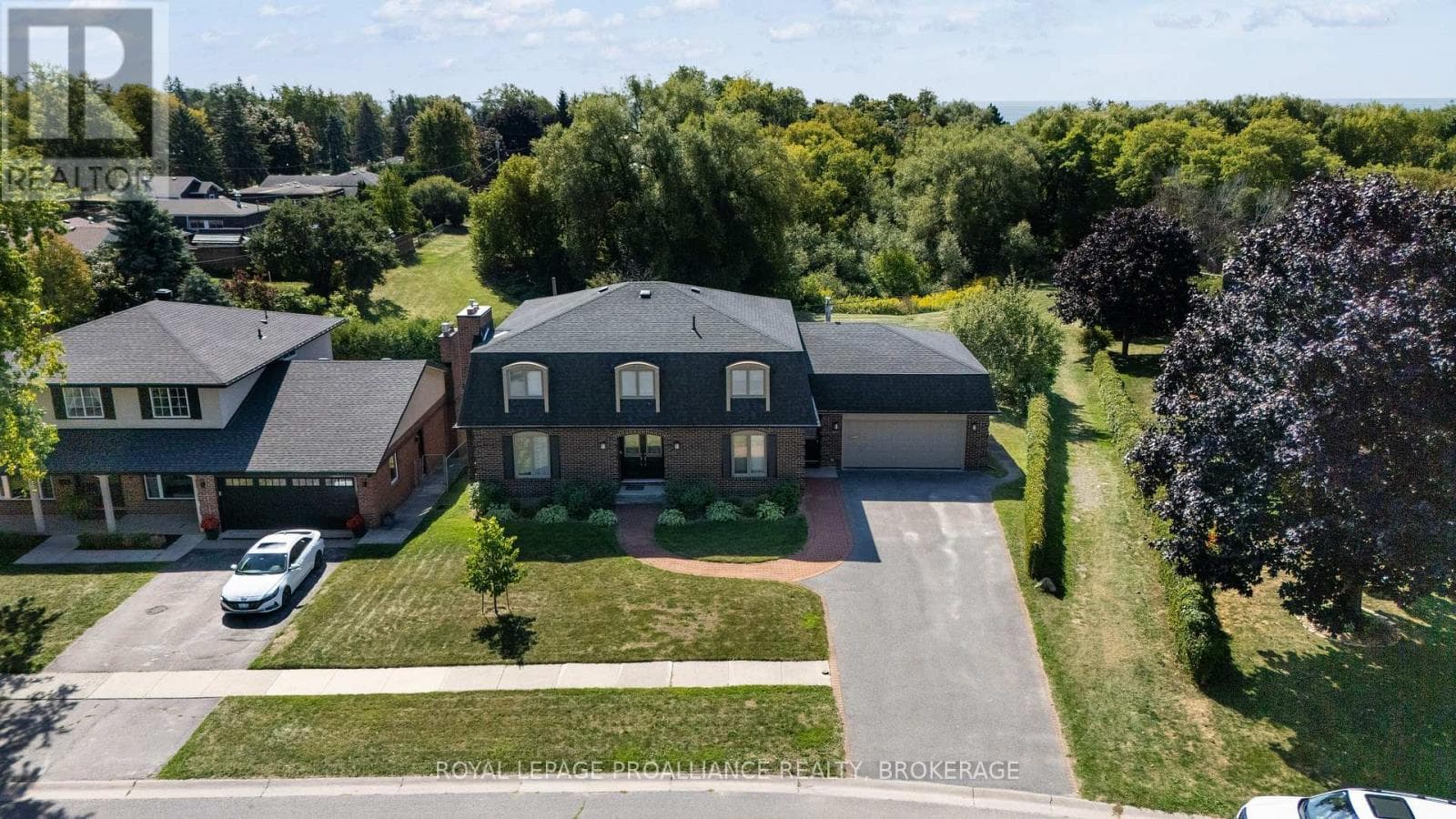 4 bed 3 bath single family at 907 BRODIE AVENUE — $929,000