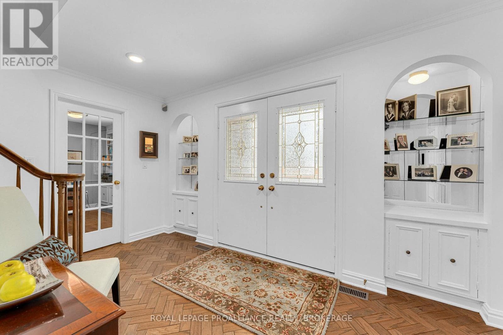 907 BRODIE AVENUE photo 3