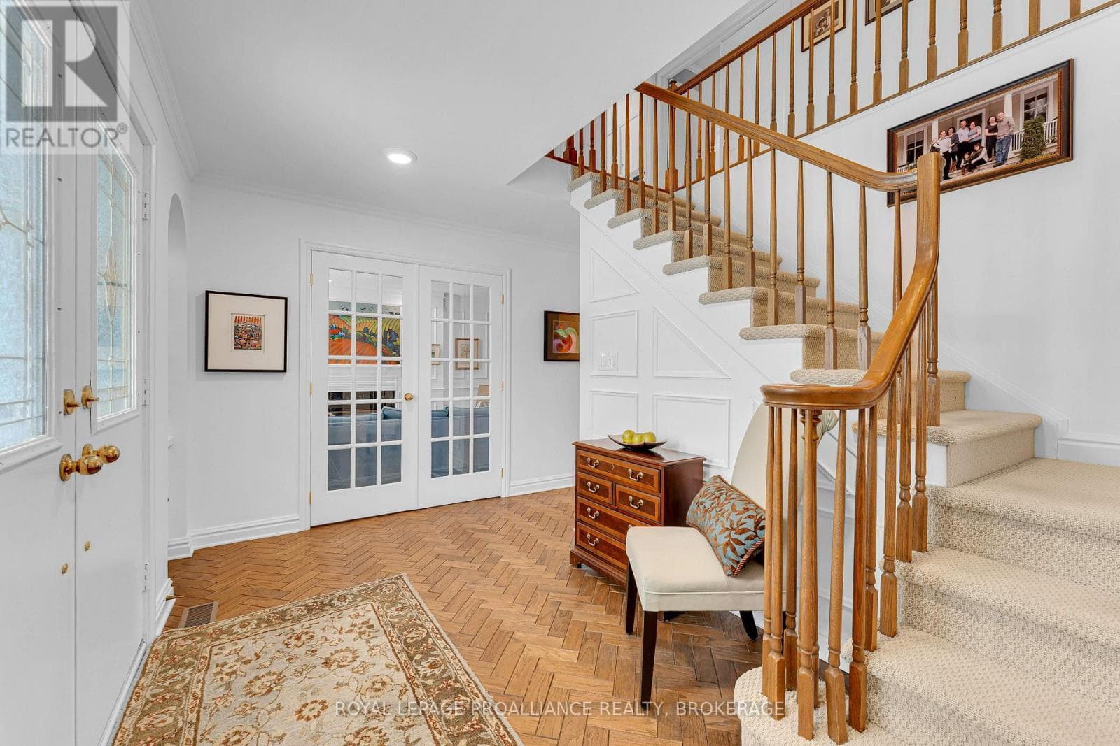 907 BRODIE AVENUE photo 4