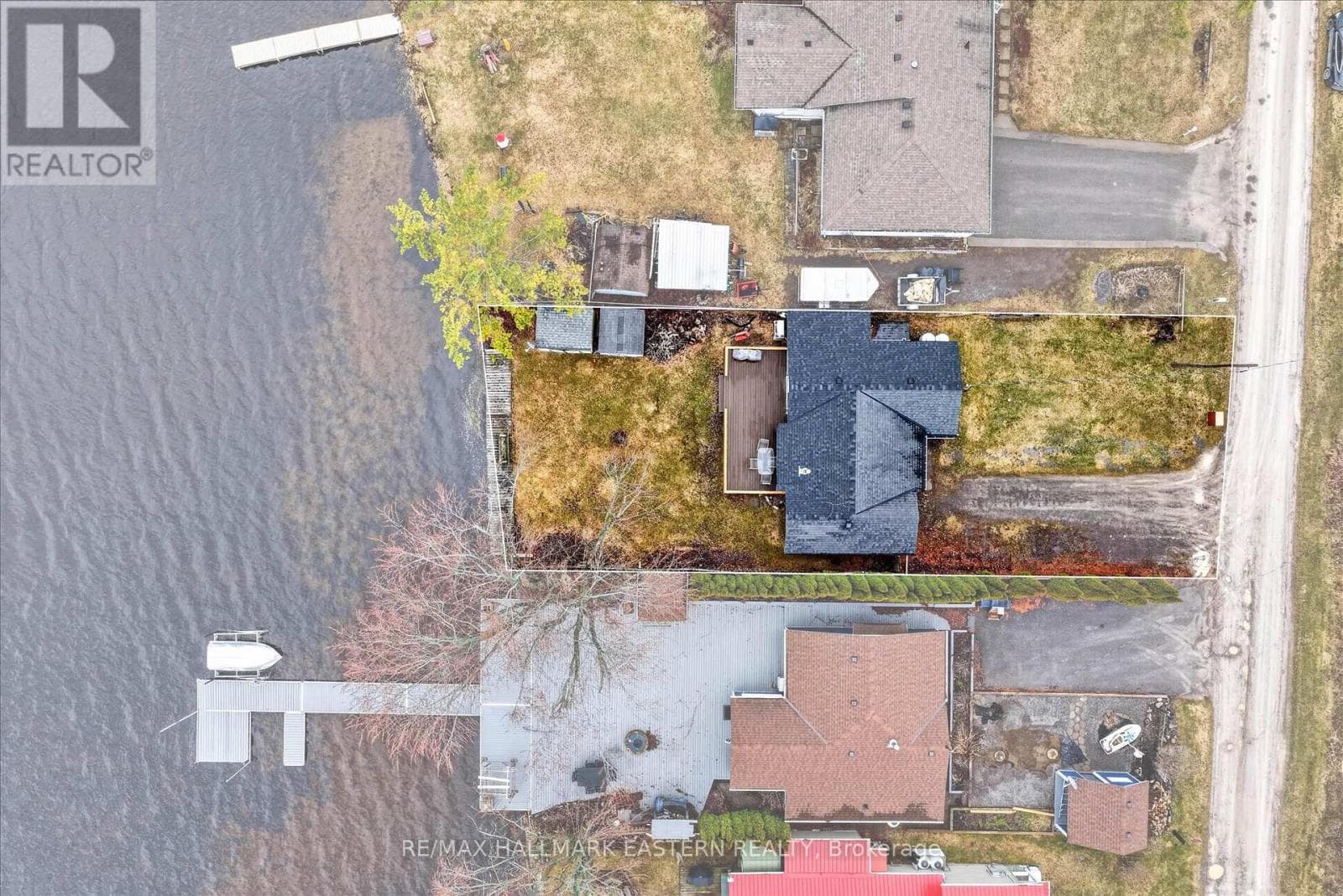 252 LAKE ROAD photo 3
