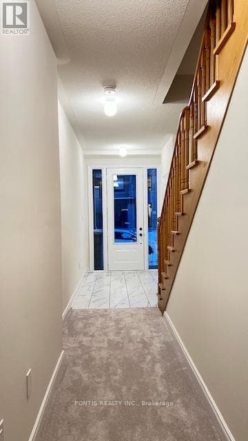 221 TENNANT CIRCLE photo 4
