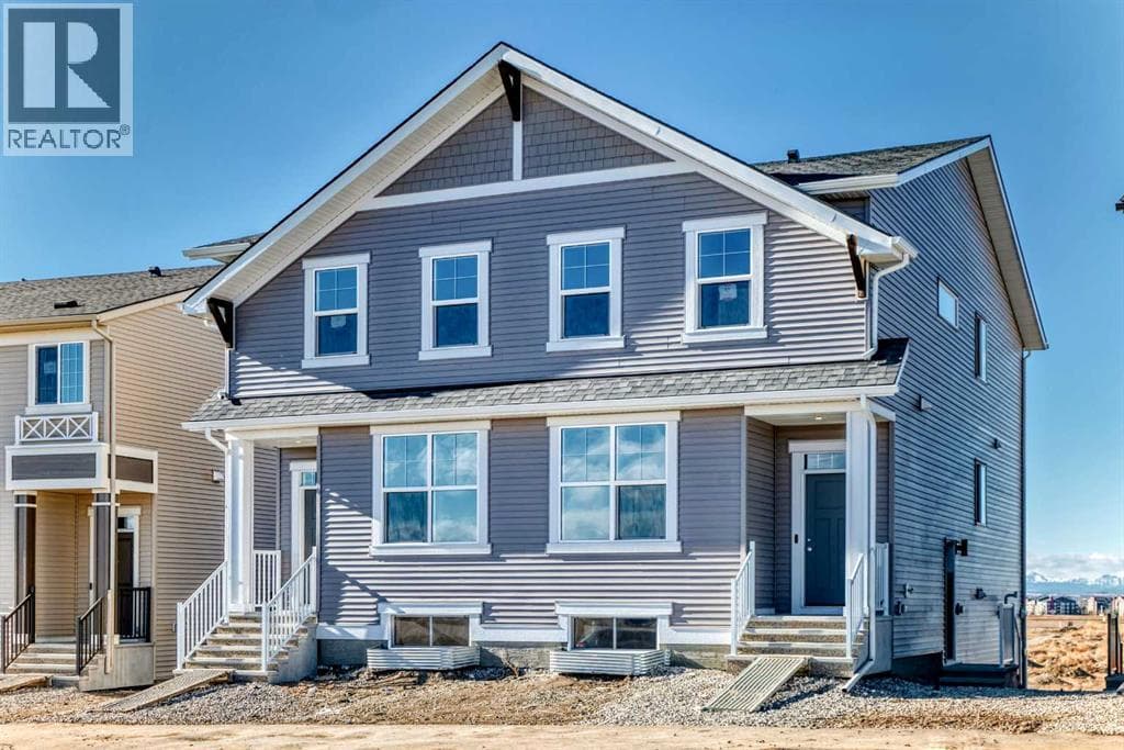 3 bed 3 bath single family at 17 Hotchkiss Road SE — $524,900