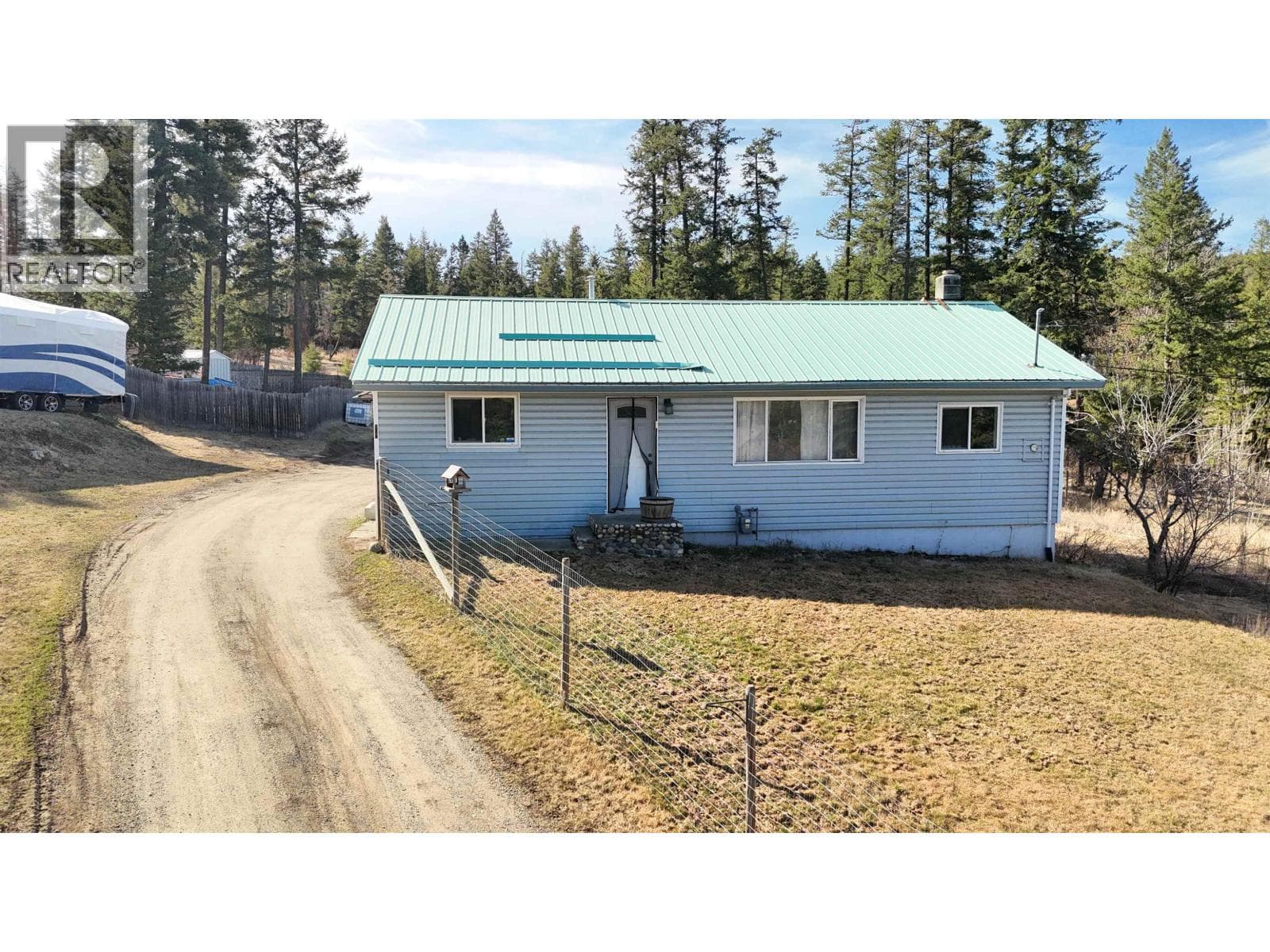 3 bed 2 bath single family at 915 DOG CREEK ROAD — $319,000