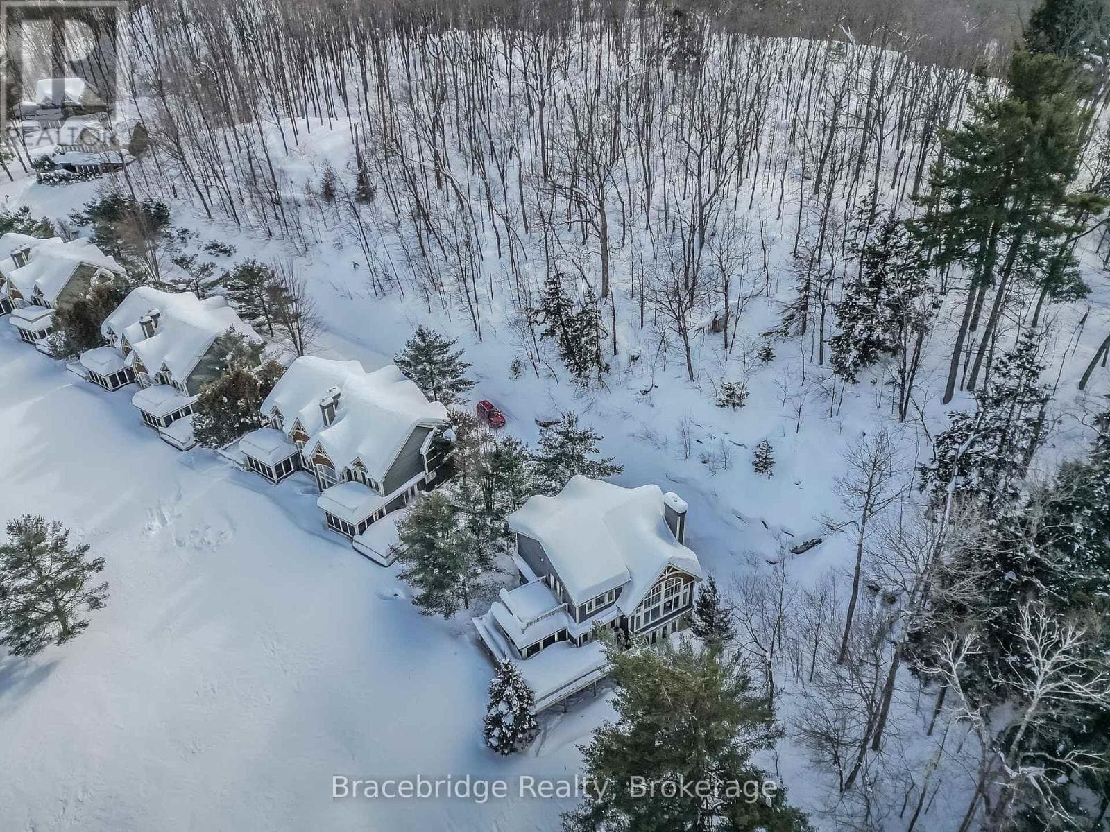 WATER'S EDGE W1 - 3876 MUSKOKA RD 118 HIGHWAY W photo 3