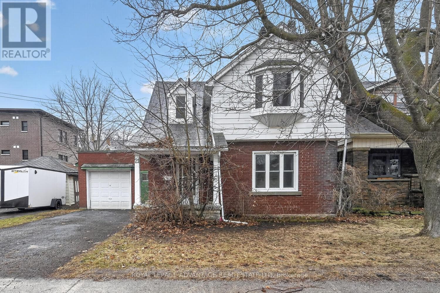 21 GLADSTONE AVENUE photo 4