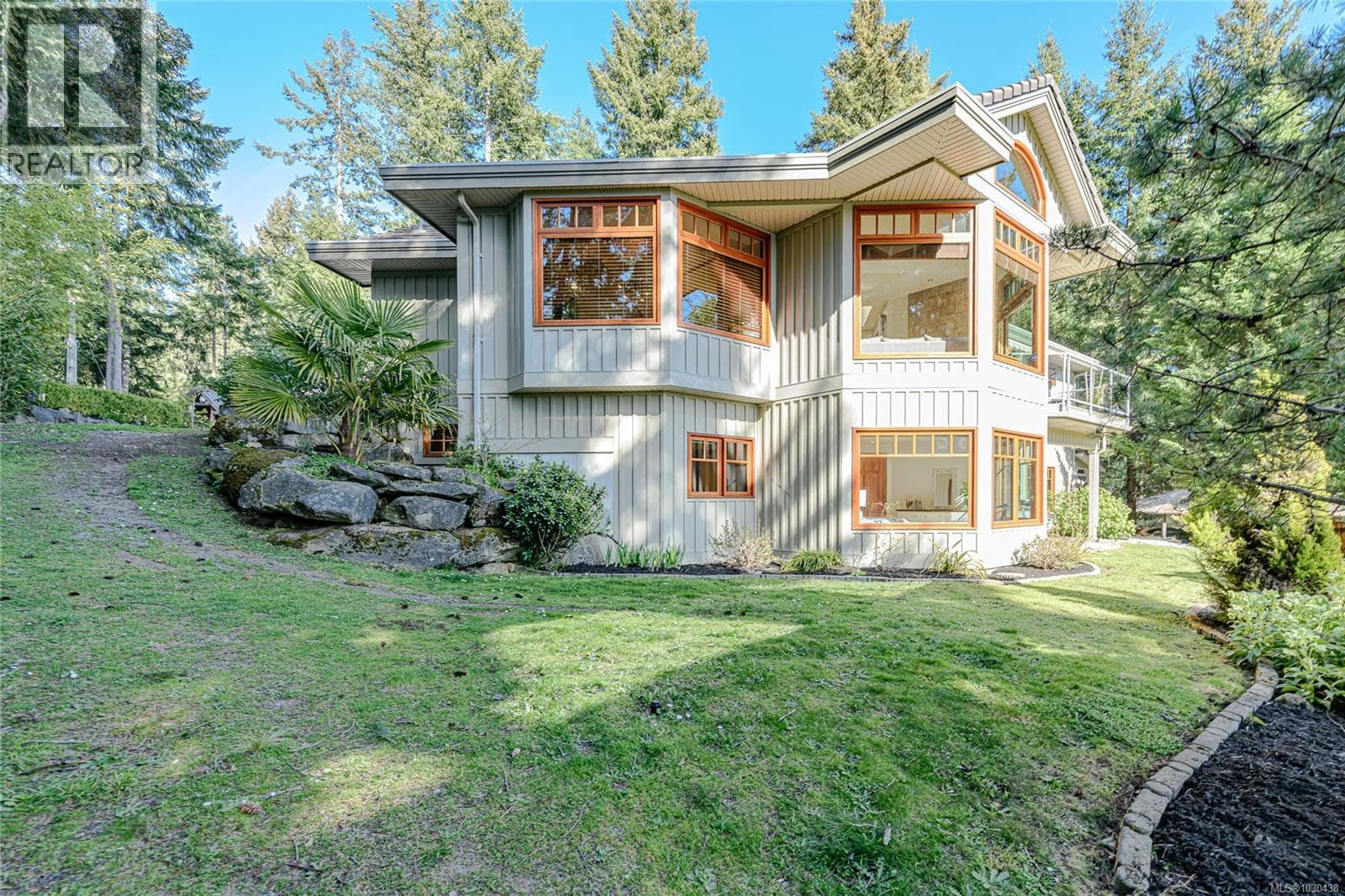 119 Quail Cres photo 5