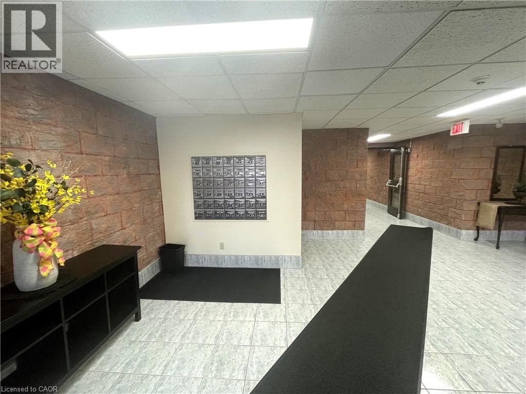5 MILL POND Court Unit# 503 photo 5