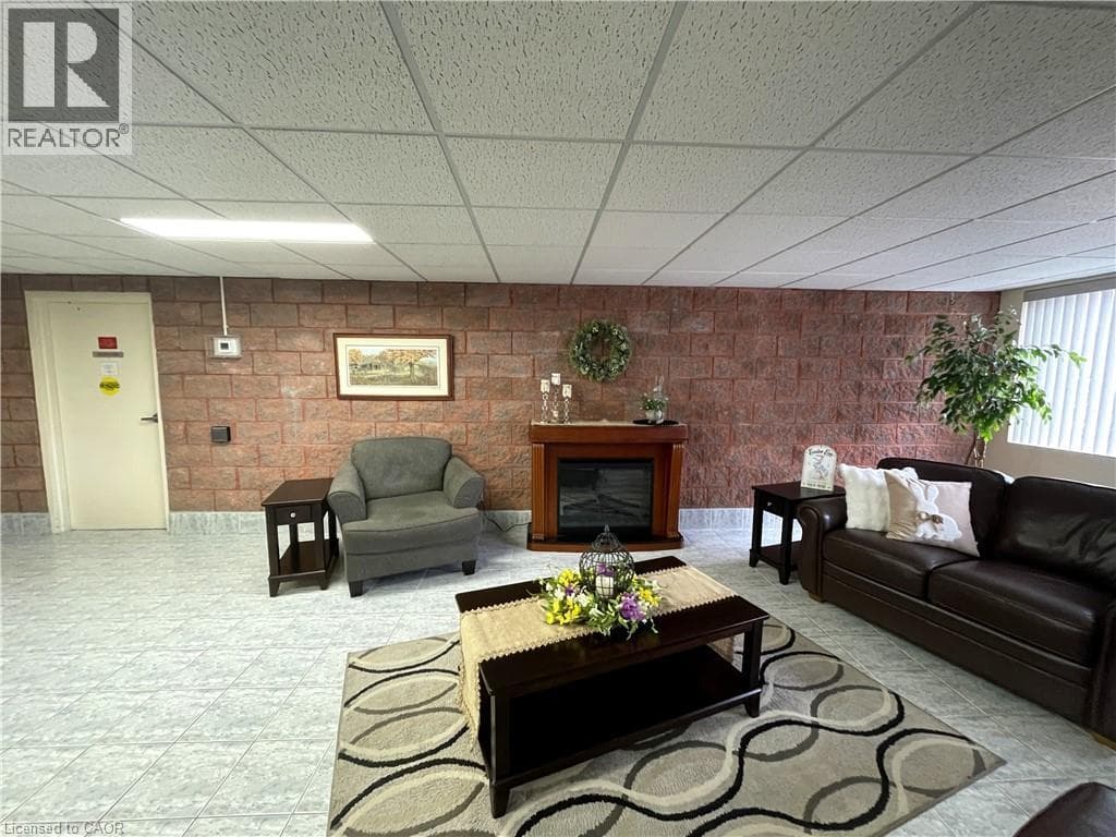 5 MILL POND Court Unit# 503 photo 4
