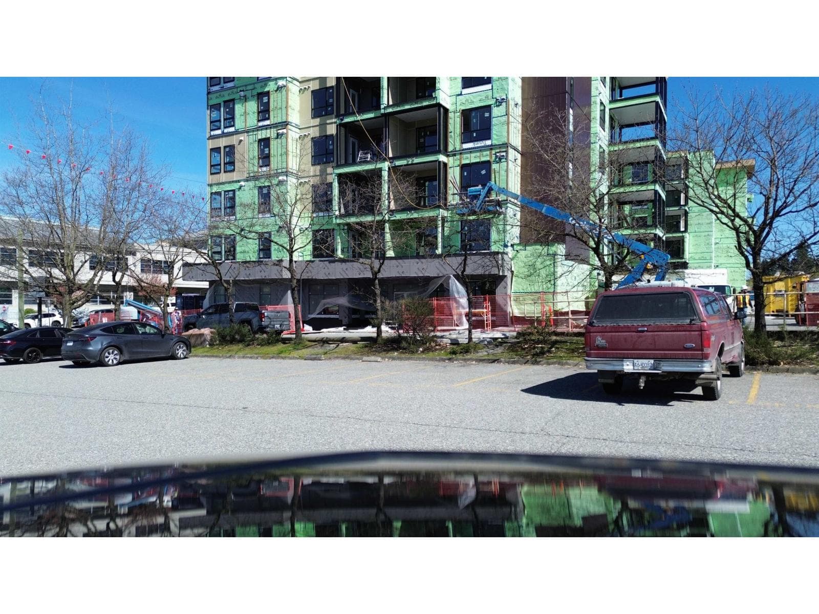 110 32528 SIMON AVENUE photo 2