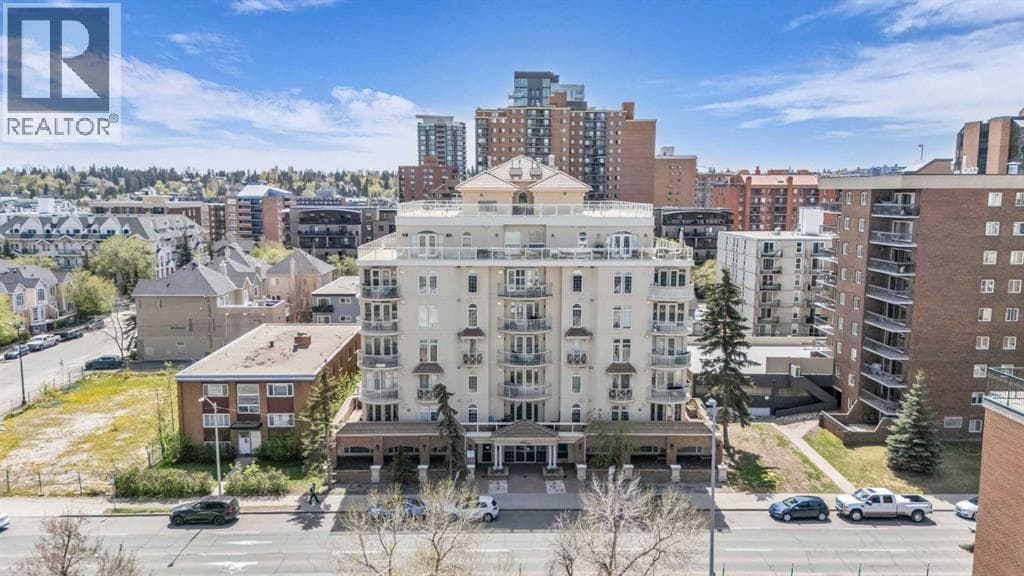 2 bed 2 bath single family at 303, 1315 12 Avenue SW — $335,000