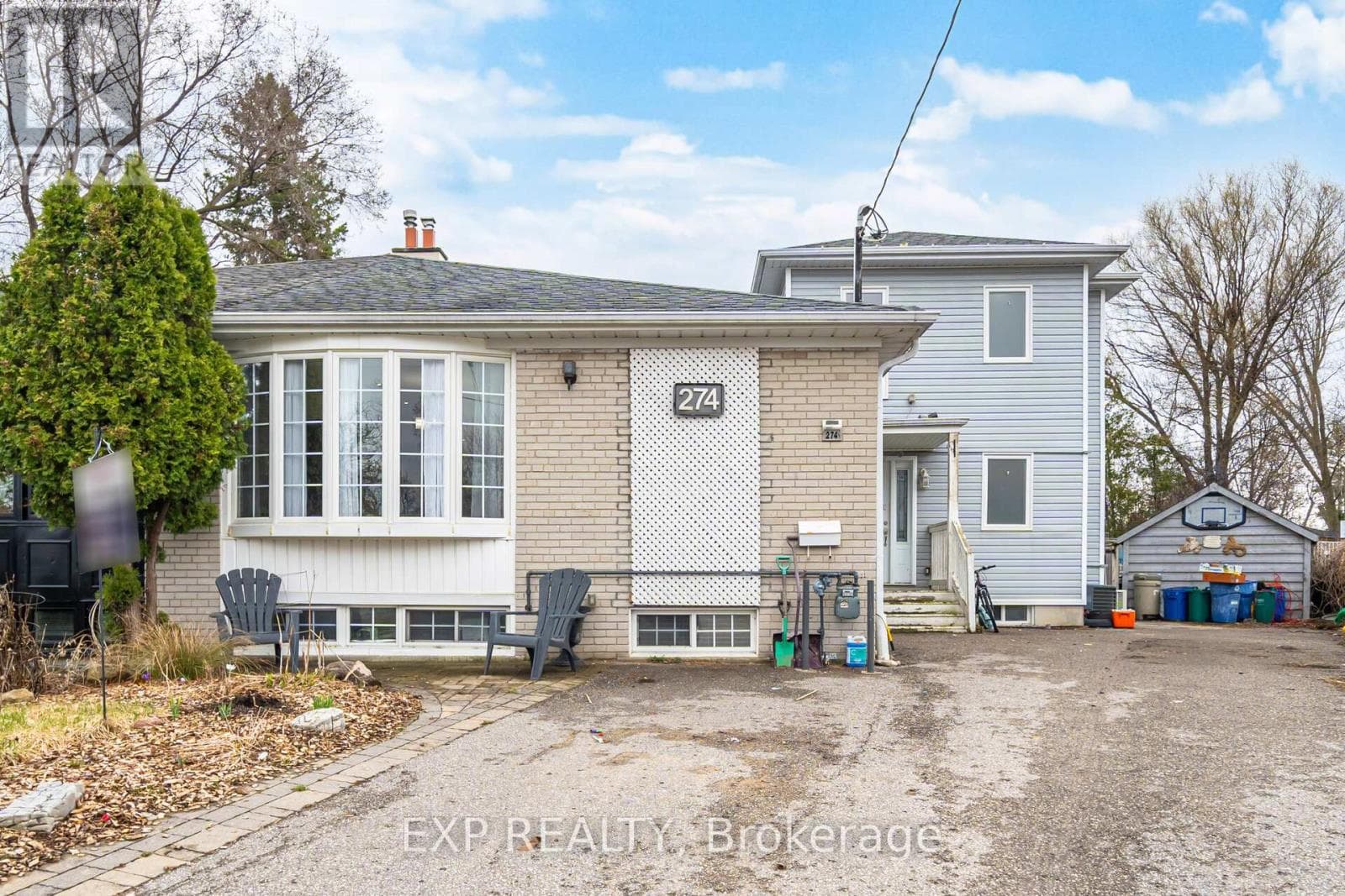 6 bed 4 bath single family at 274 DEMAINE CRESCENT — $998,000