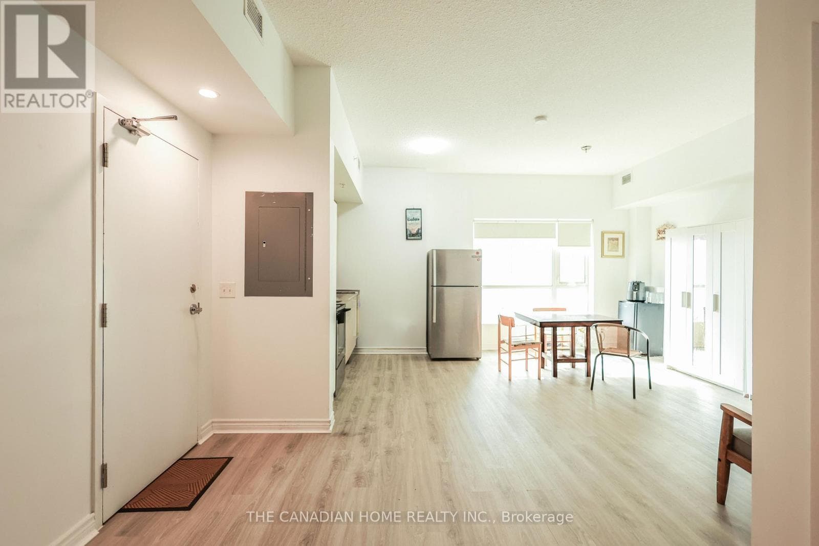 3 bed 2 bath single family at 304 - 160 KING STREET N — $599,999