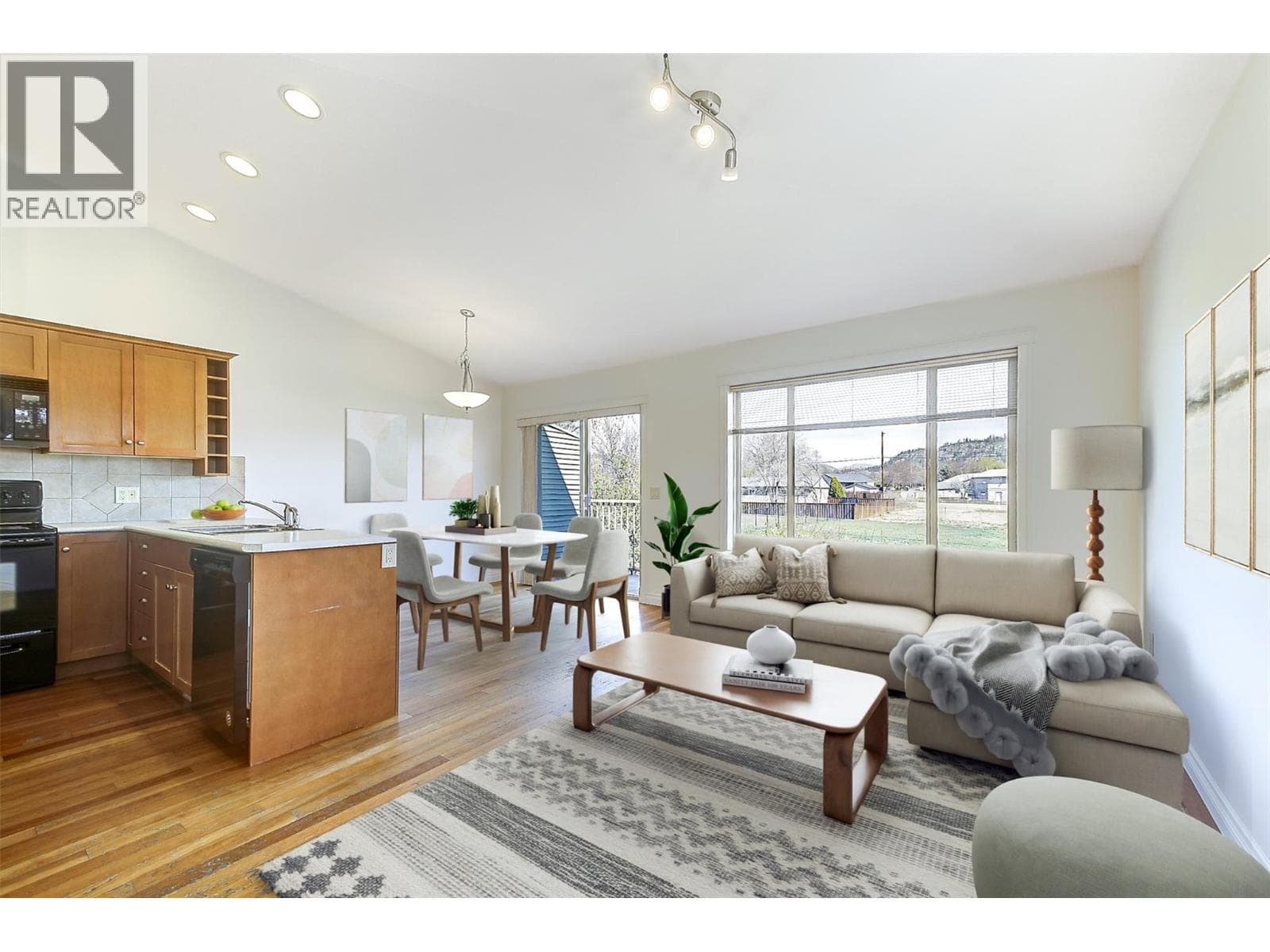 245 Snowsell Street Unit# 118 photo 5
