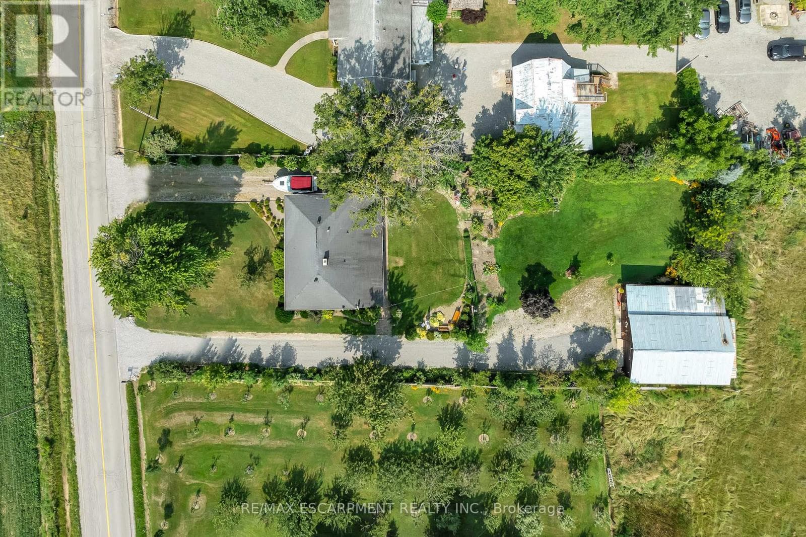 3 bed 1 bath single family at 609 GREEN MOUNTAIN ROAD E — $949,900