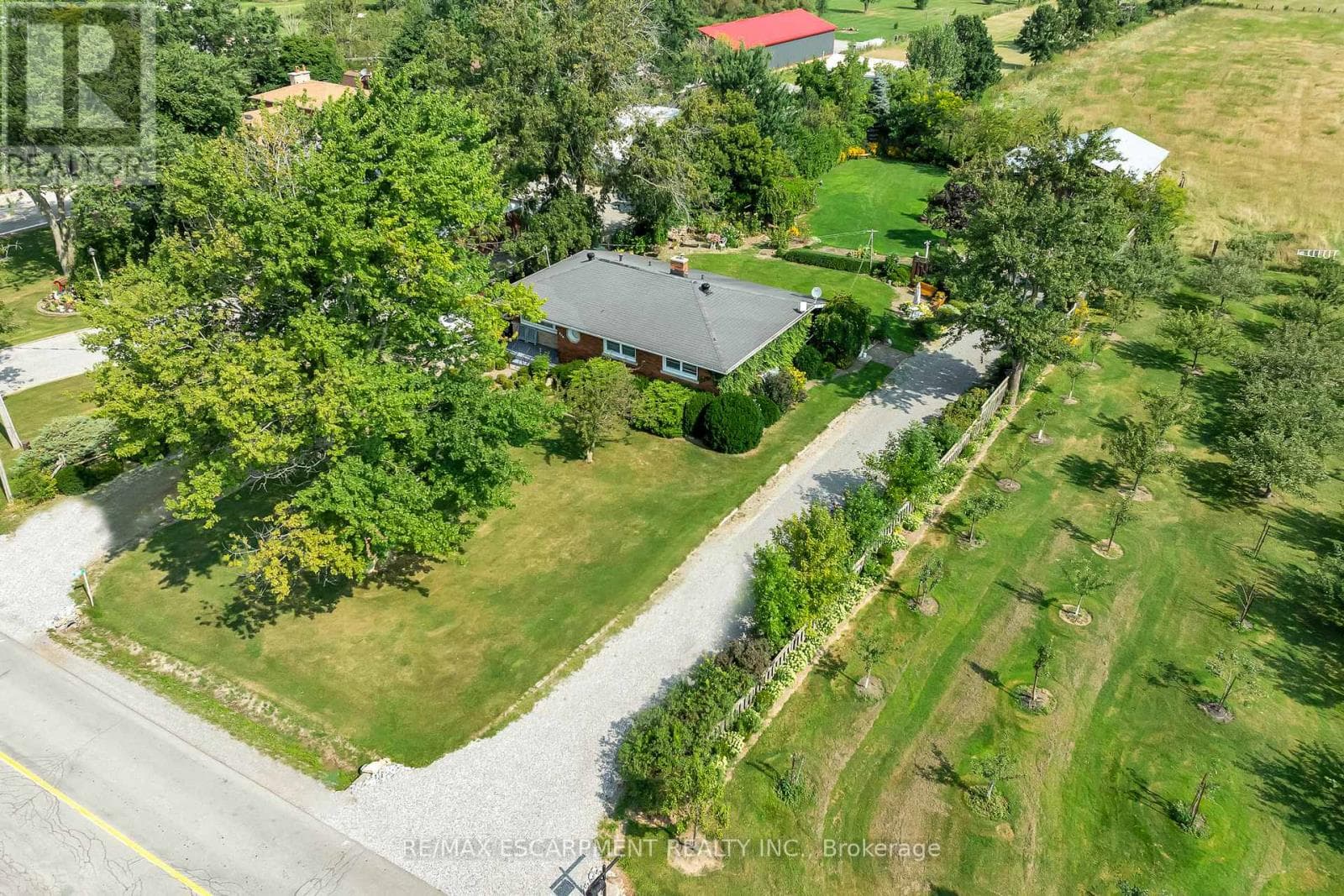 609 GREEN MOUNTAIN ROAD E photo 4