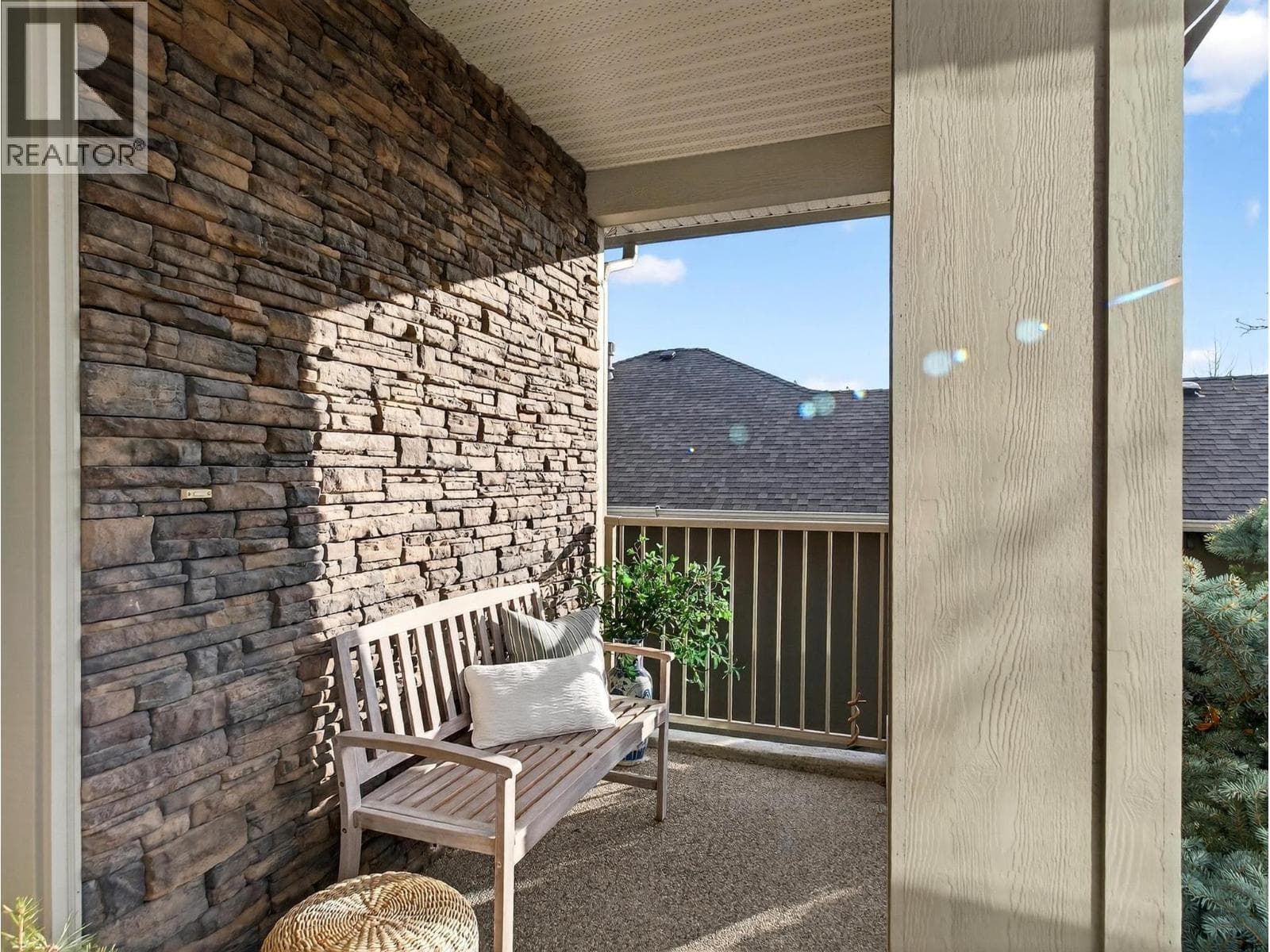 2371 Paramount Drive photo 4