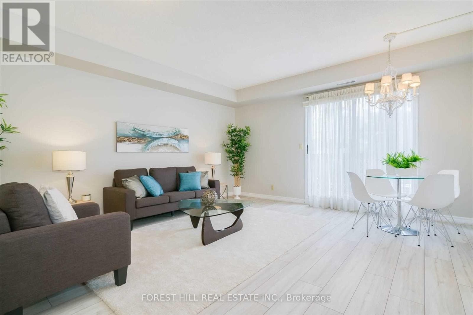 103 - 9 GREENBRIAR ROAD photo 5