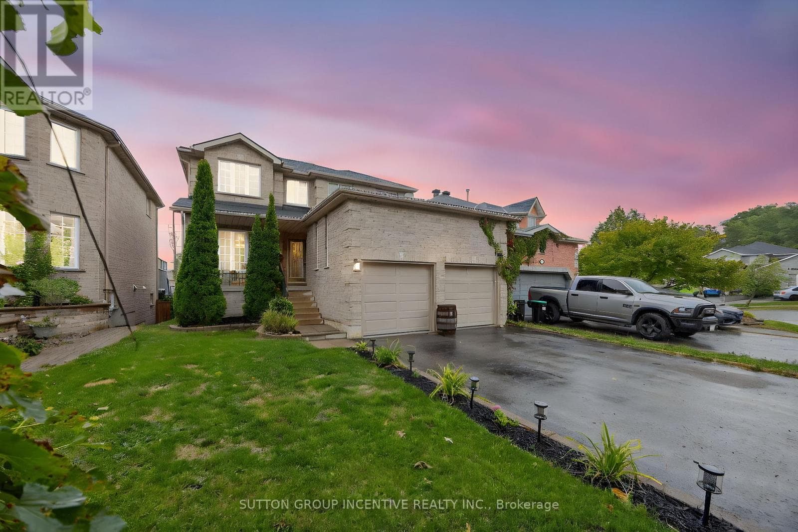 4 bed 4 bath single family at 4 DUNNETT DRIVE — $849,000