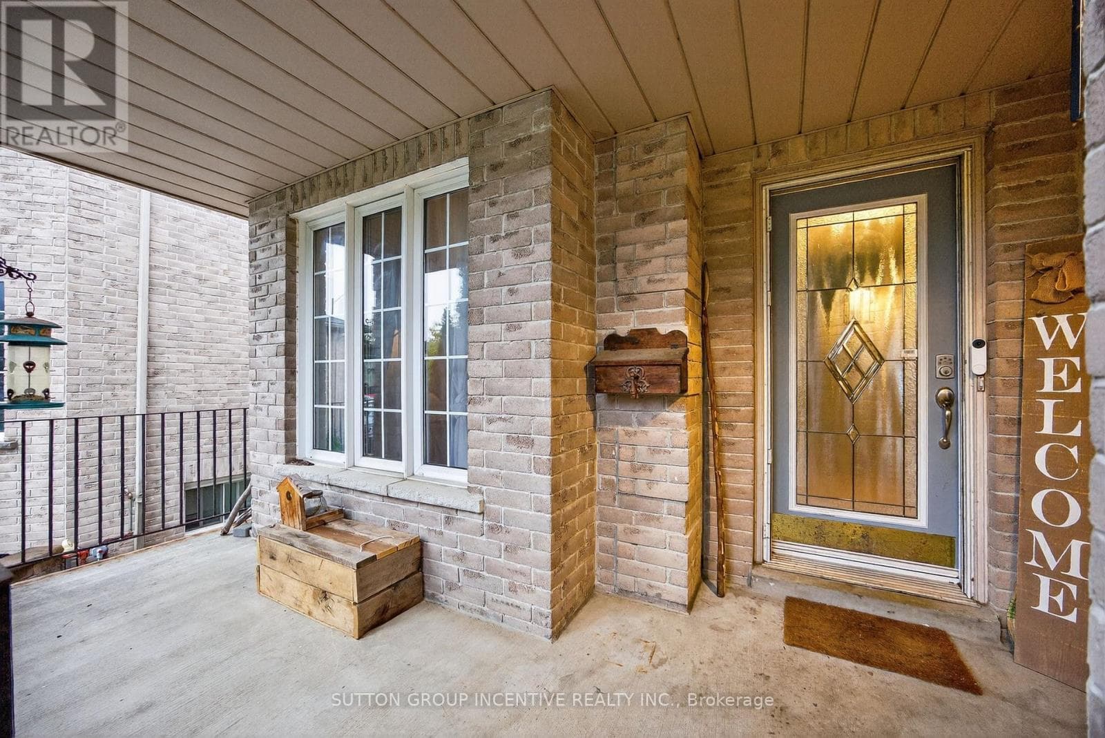 4 DUNNETT DRIVE photo 2