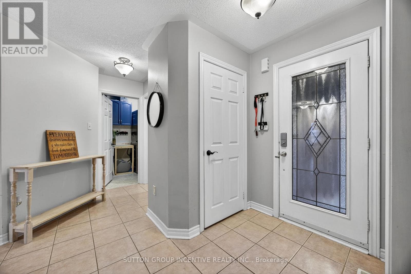 4 DUNNETT DRIVE photo 3