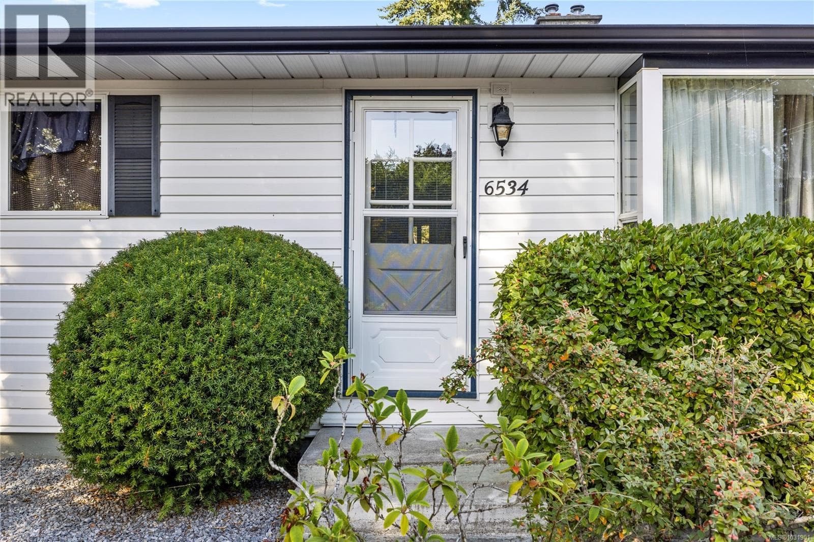 6534 Southampton Rd photo 2