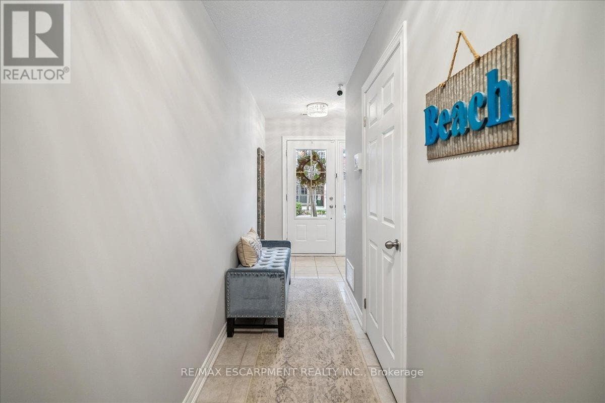 #40 - 181 PLAINS ROAD W photo 4