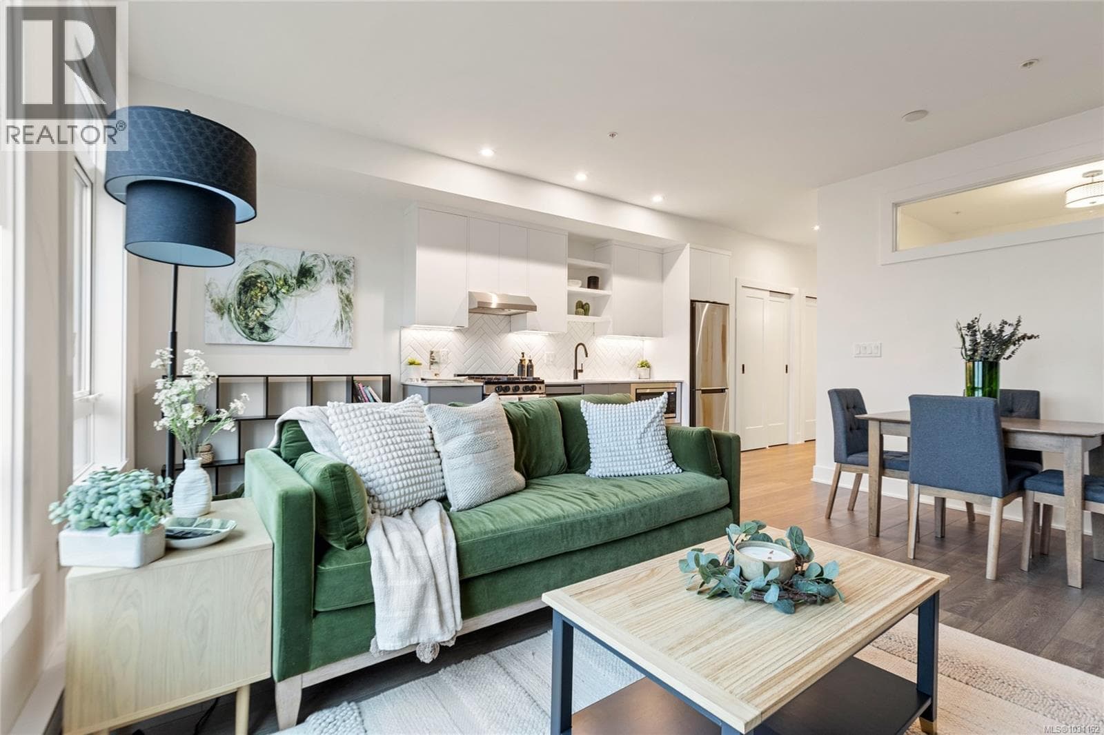 1 bed 1 bath single family at 205 1114 Samar Cres — $384,900