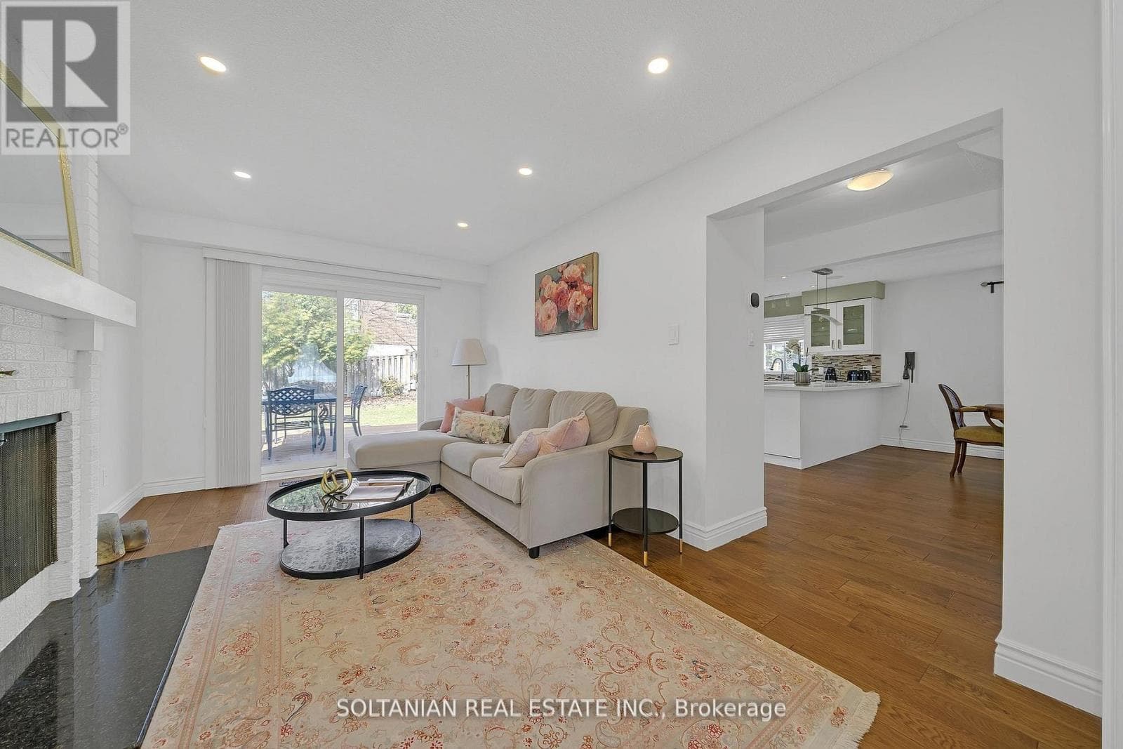 54 BRAEBURN DRIVE photo 4