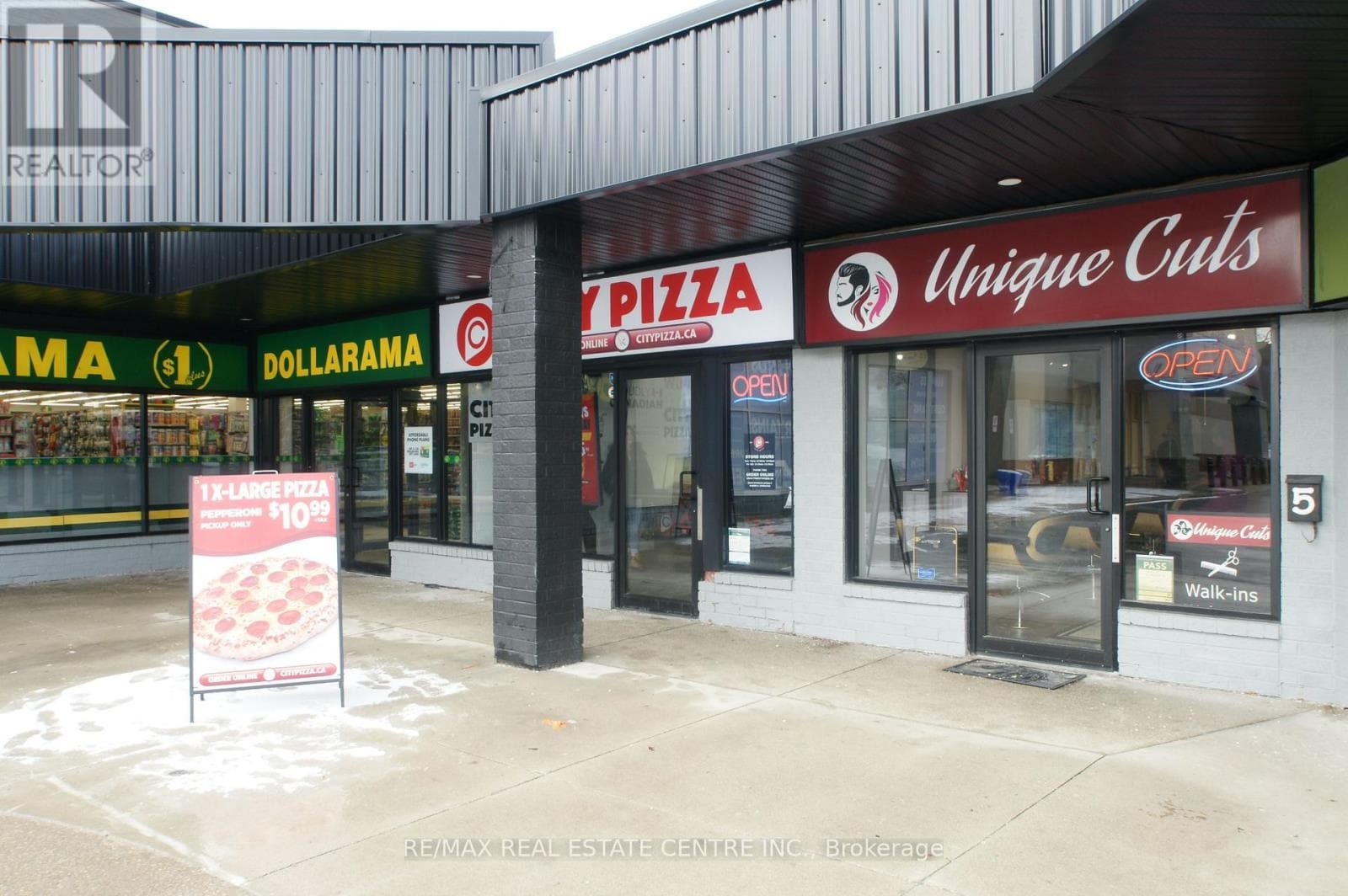 4 - 1865 LAKESHORE ROAD W photo 2