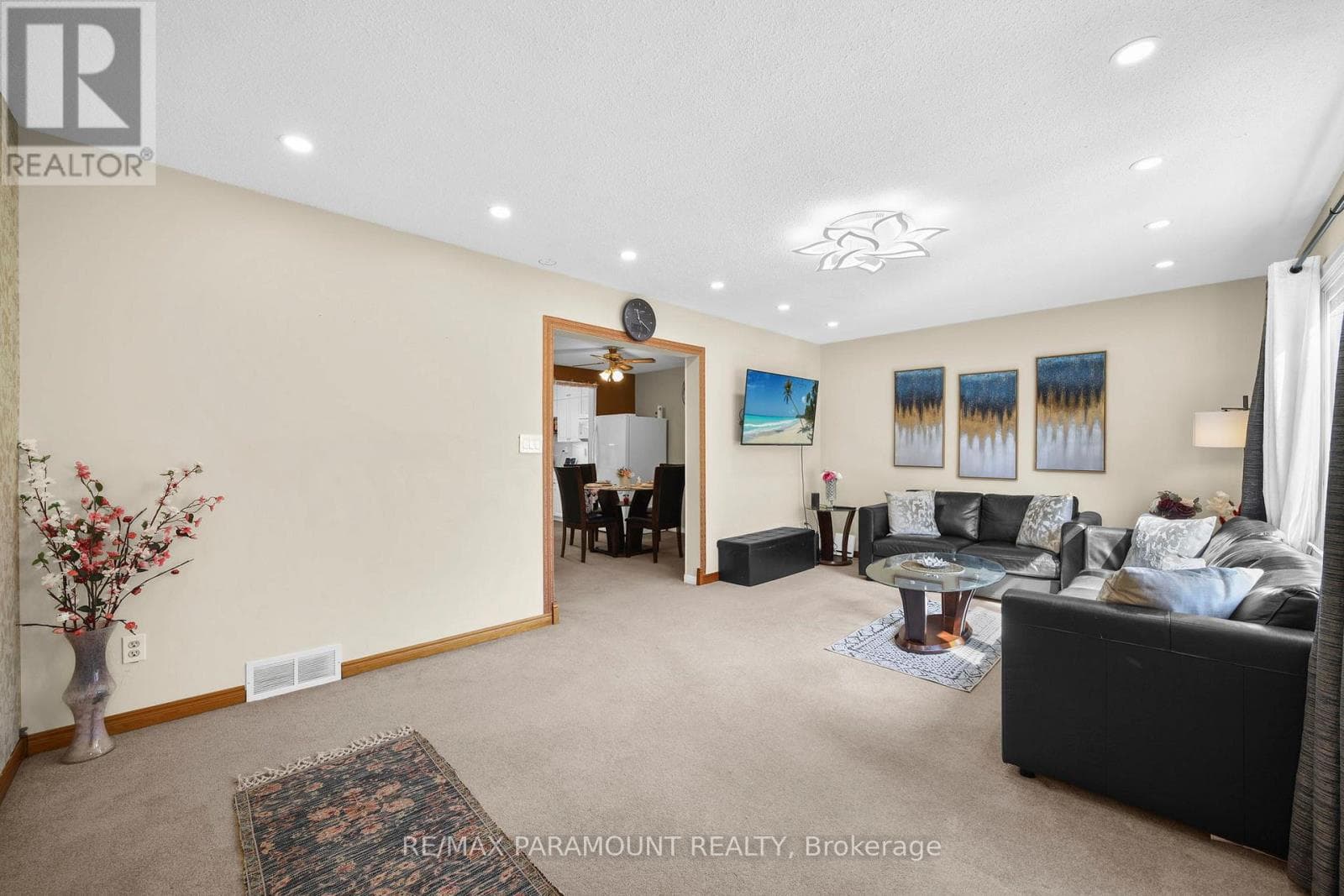 4 - 85 ALBRIGHT ROAD photo 2