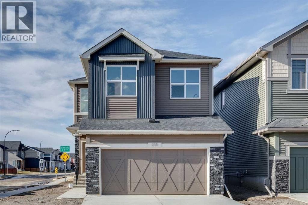 215 Sora Terrace SE photo 2