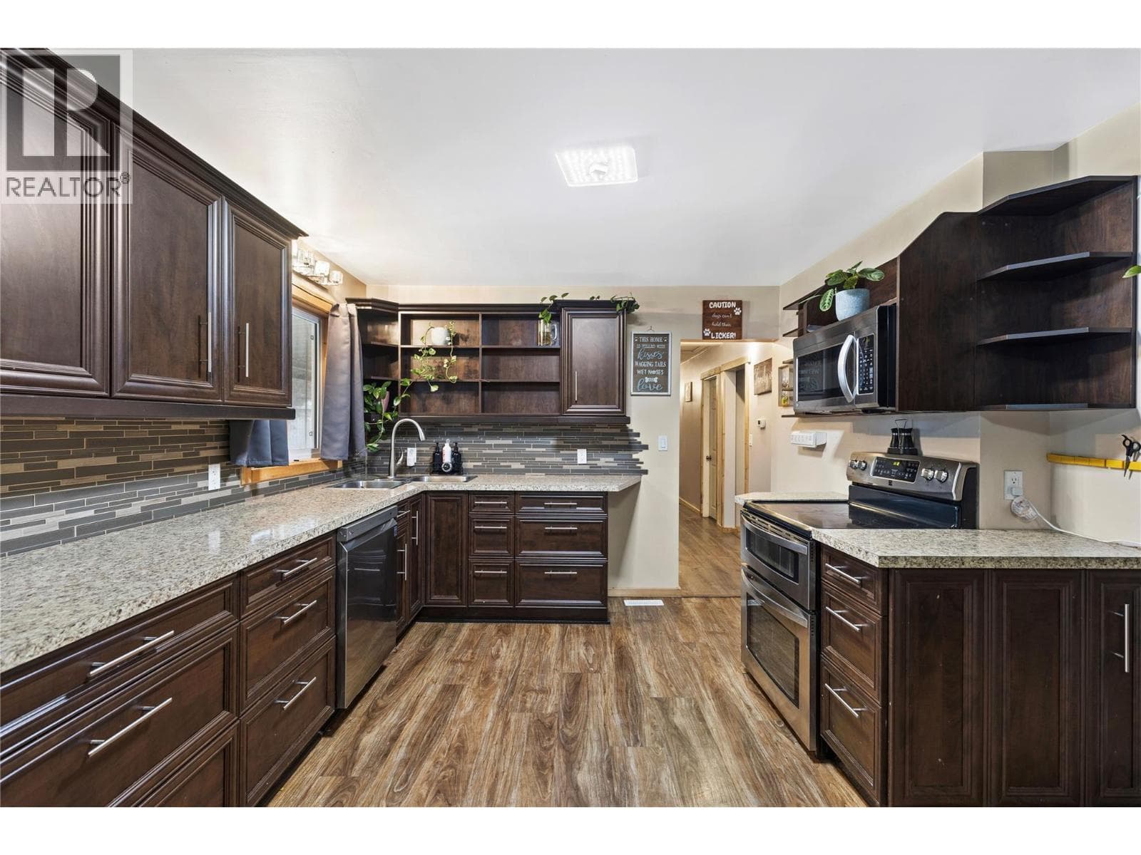 4359 Borthwick Avenue photo 3