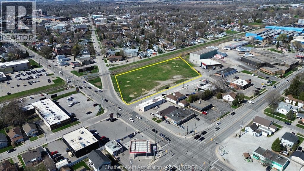 vacant land at 277 WILLIAM STREET South — $1,050,000